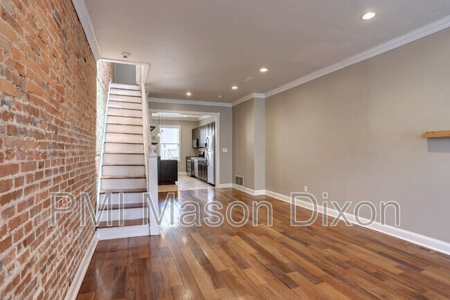 Building Photo - 509 S Lehigh St