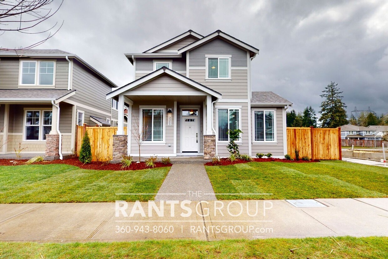 Beautiful Newer Construction! Easy I5 acc... House Rental in Tumwater