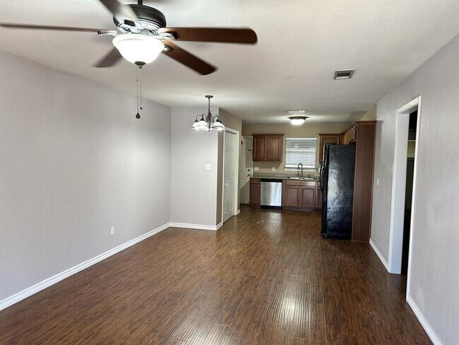 Foto del edificio - 3102 Stanford St