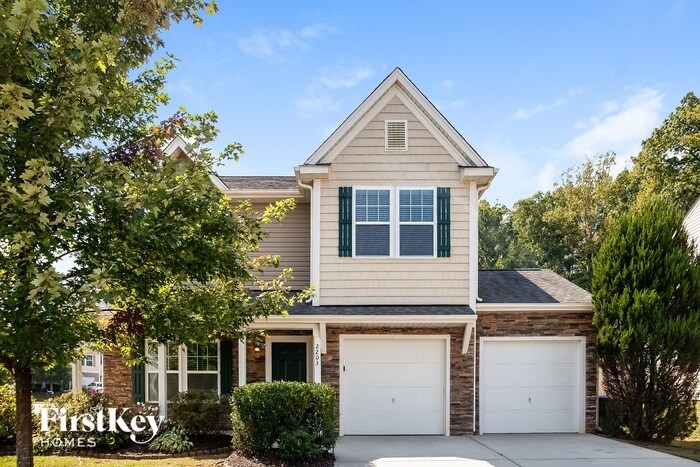 Foto principal - 2203 Lake Vista Drive