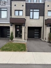 Building Photo - 40 Capstone Ln