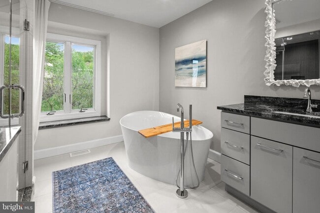 Building Photo - 1408 Chanticleer