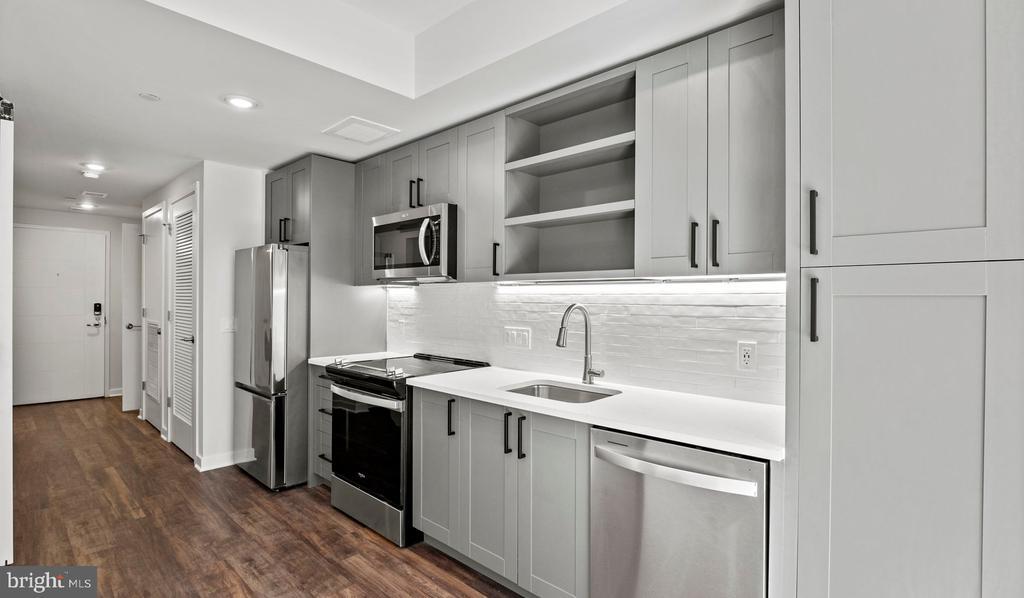 Foto principal - 3990 Upton St NW