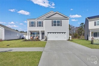 Building Photo - 27 Spicebush Cir