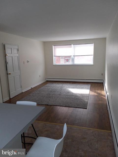 Foto principal - 901 E Pleasant Ave