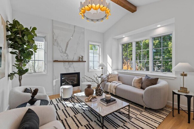 Building Photo - 1365 Vancouver Ave