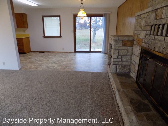 Building Photo - 3 br, 1.5 bath House - 36113 Orchard Lane