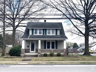 Building Photo - 1506 Scotland Ave