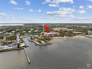Building Photo - 1536 NE Outrigger Landings Dr