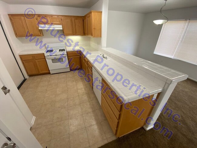 Building Photo - 15096 Roan Cir