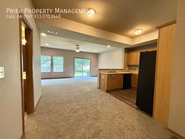 Foto del edificio - 876 S Woodson Ct