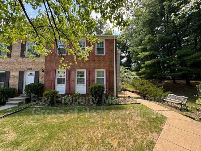 Building Photo - 9532 Cherry Oak Ct