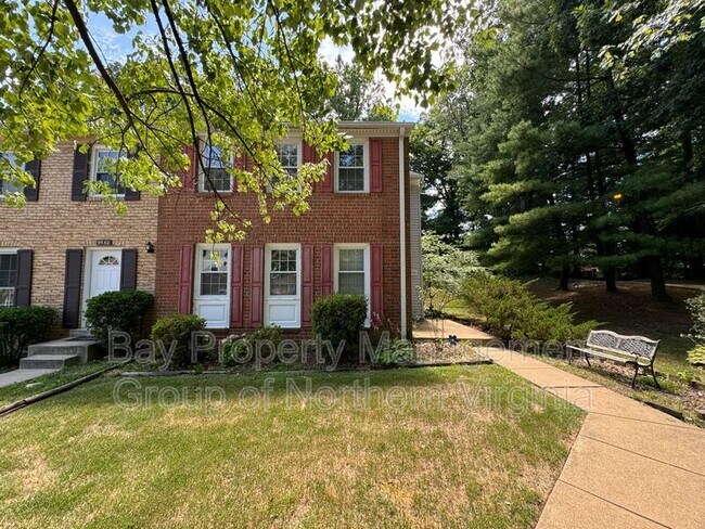 Foto del edificio - 9532 Cherry Oak Ct