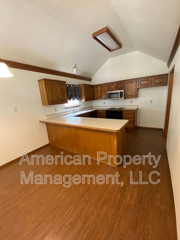 Foto del edificio - 7704 S Hudson Ave