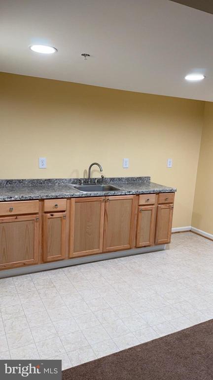 Foto del edificio - 8229 River Park Rd