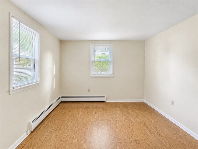 Foto del edificio - 128 Norfolk St