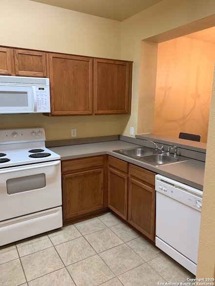 Foto del edificio - 13518 Bristow Dawn