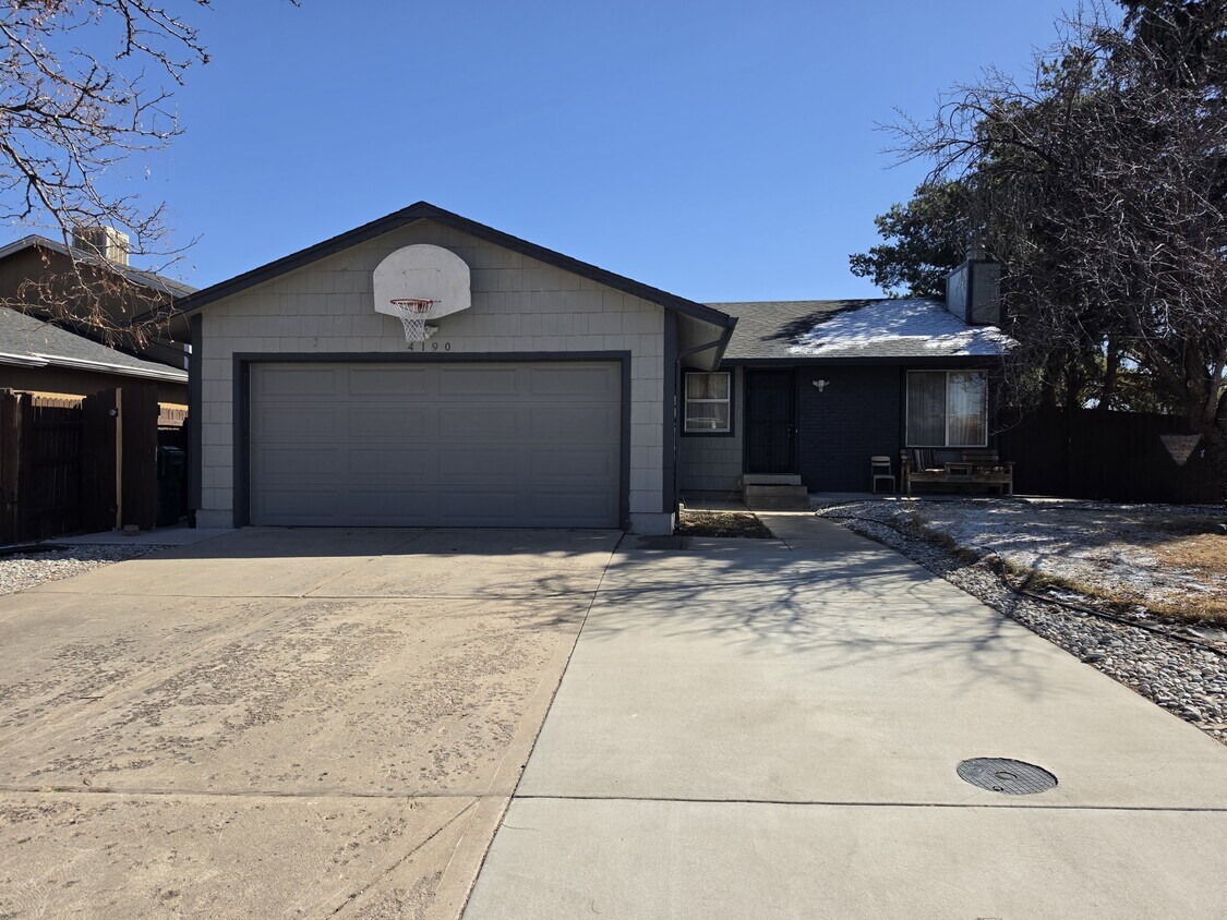 Photo - 4190 S Jasper St (Aurora, CO)