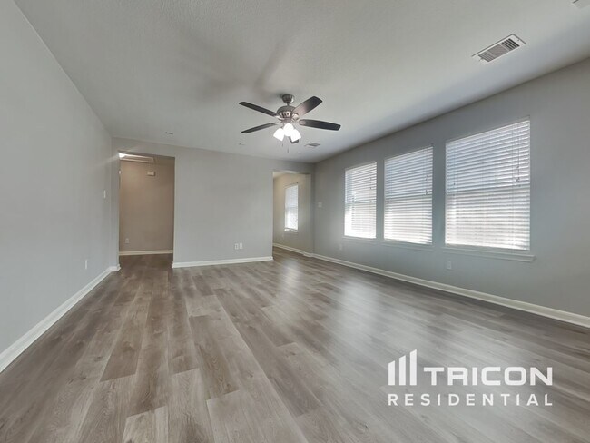 Building Photo - 6535 Providence View Ln