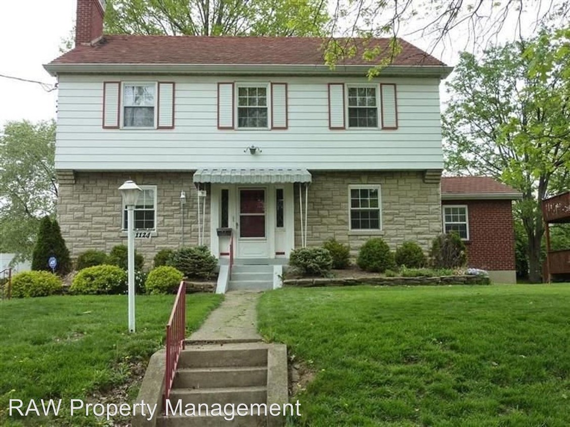 Primary Photo - 1124 Covedale Ave