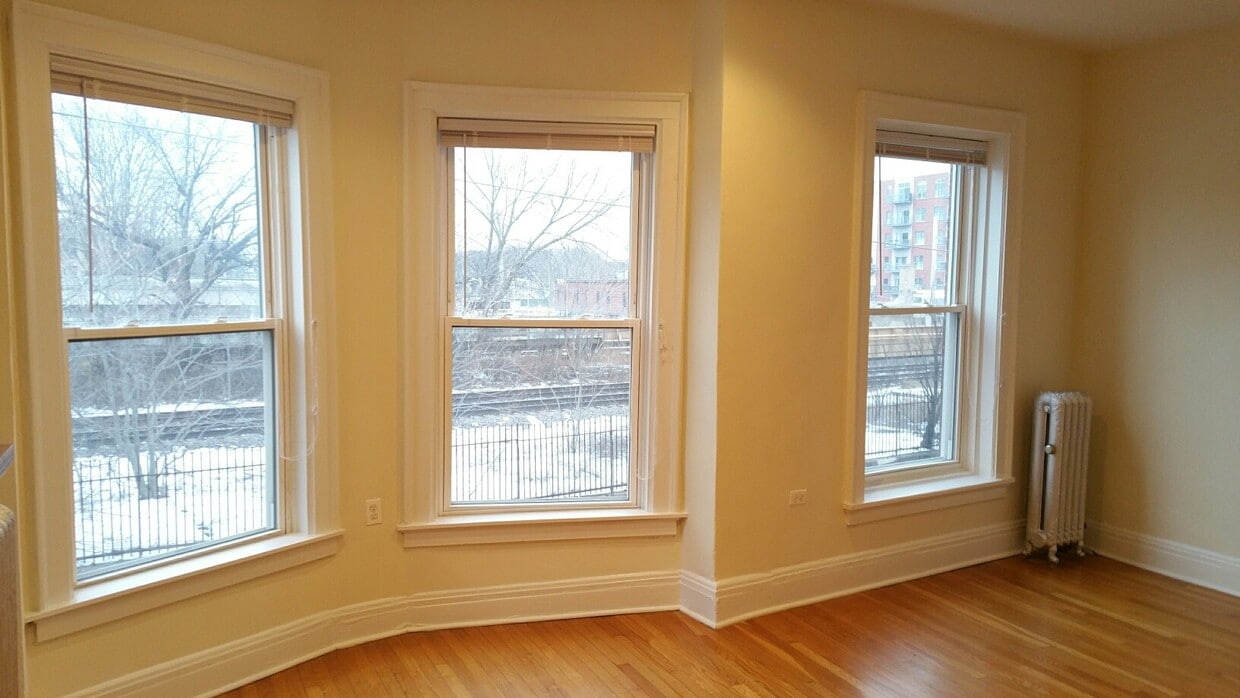 Foto principal - 1308 Sherman Ave