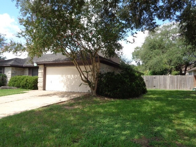 Building Photo - 6611 Grove Field Ln