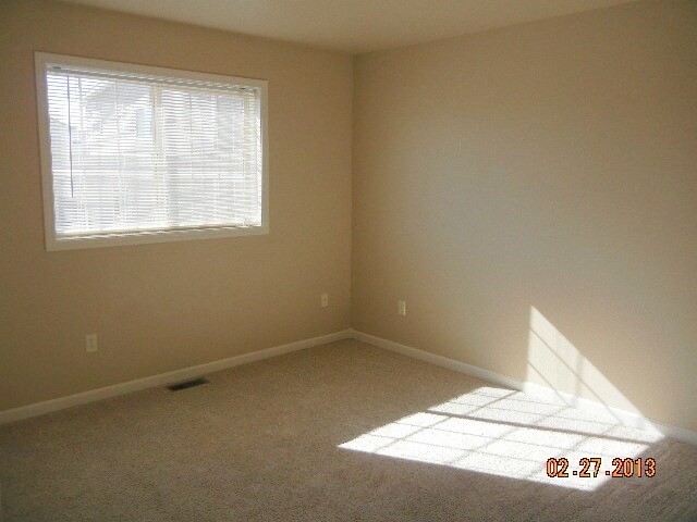 Building Photo - 1317 Mirror Lake Ln