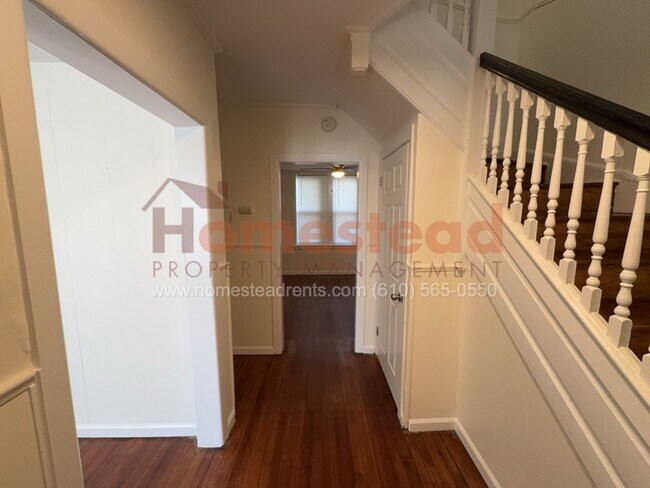 Foto del edificio - 3 BEDROOM HOME IN MARCUS HOOK