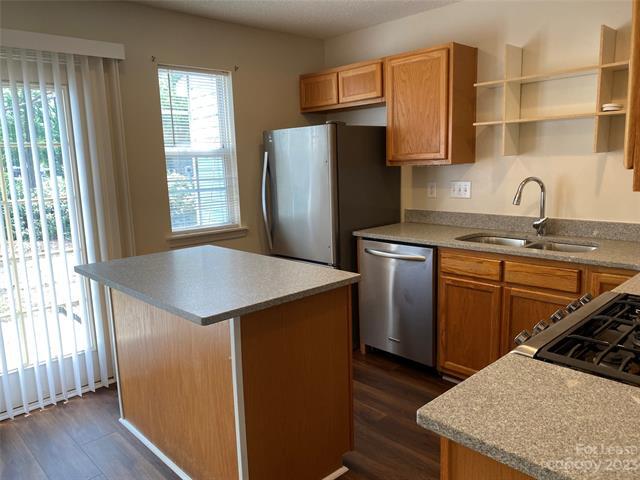 Building Photo - 12720 Mosby Ln