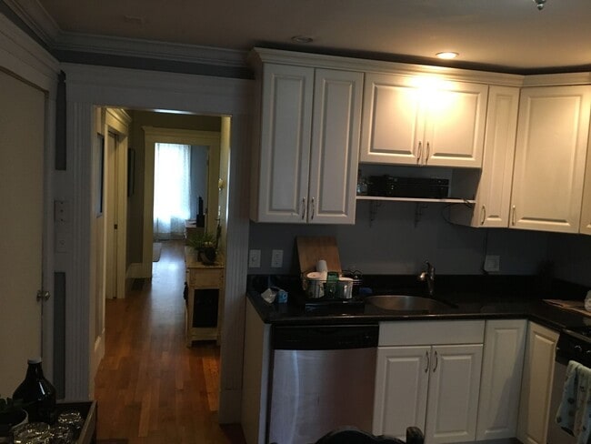 Building Photo - South Boston 1bed / 1bath No Fee $2950