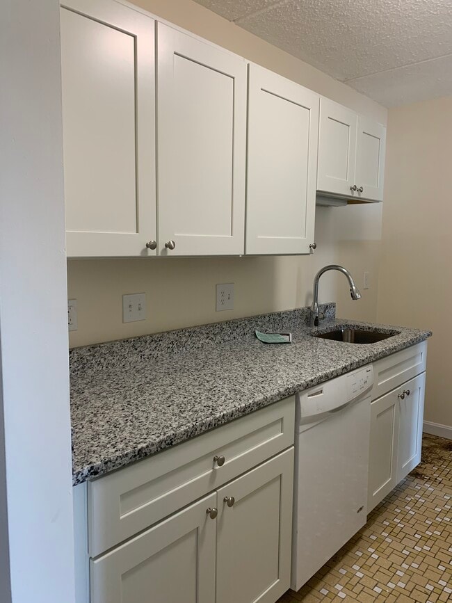 Foto del edificio - 320 Salem St