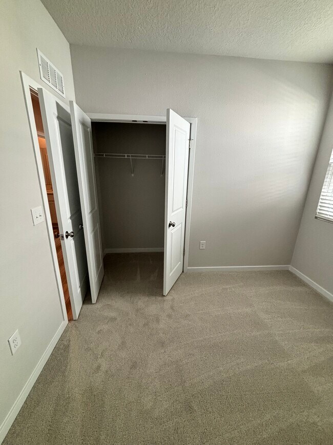 Foto del edificio - 14852 Macadamia Ln