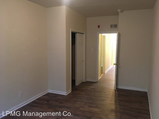 Building Photo - 1532 Point Breeze Ave