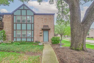 Building Photo - 10502 Hammerly Blvd