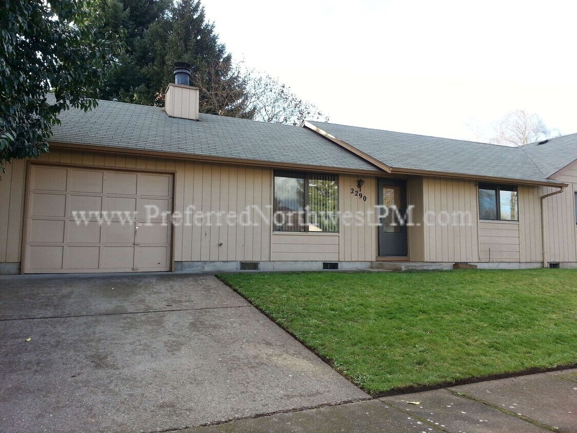 Primary Photo - 5180 Trevon St