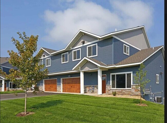 Building Photo - Falcon Heights Townhomes