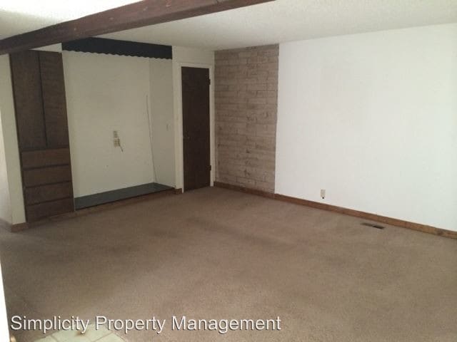 Building Photo - 540 N 600 E