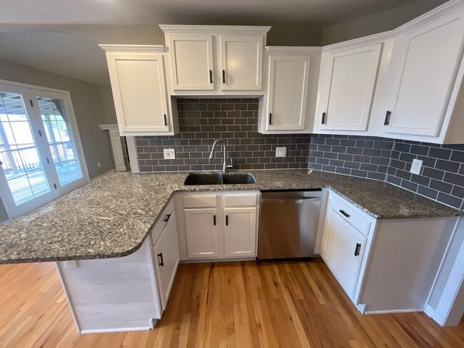 Building Photo - Your Early Christmas present has arrived!