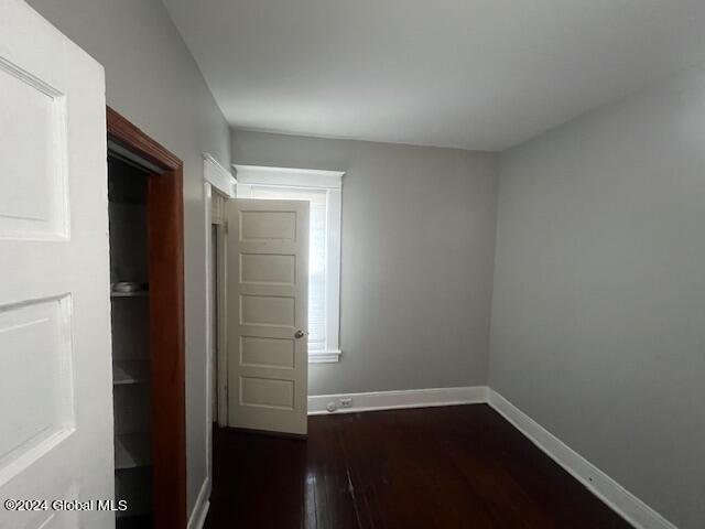 Foto del edificio - 4 Woodrow Ct