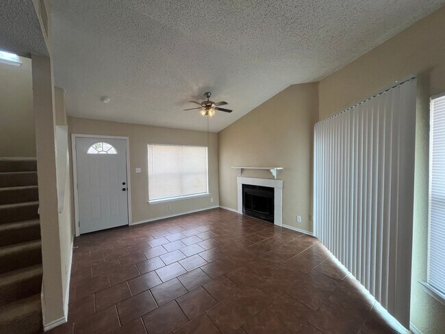 Foto del edificio - 4119 Frontier Sun