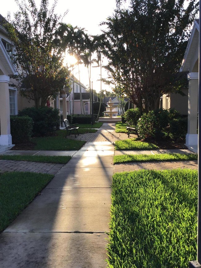 Building Photo - 1645 SE Pomeroy Street 4-2 Stuart Fl 34997