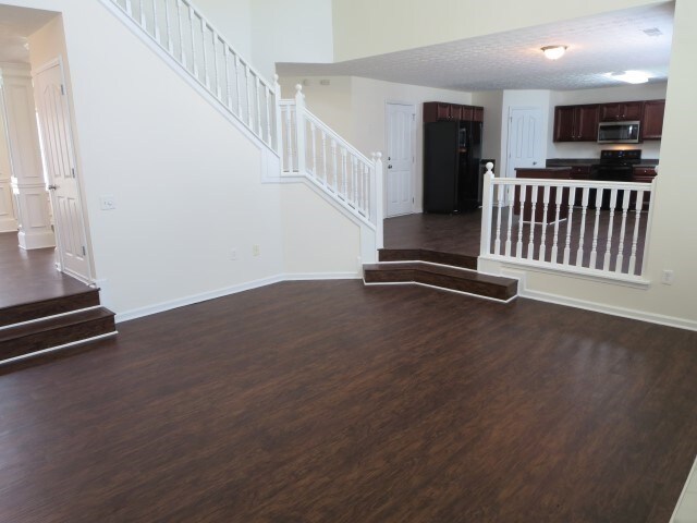 Building Photo - 6372 Daniell Springs Drive