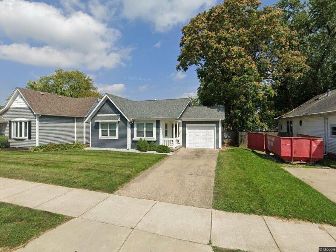 Photo - 807 S 18th St (Lafayette, IN)