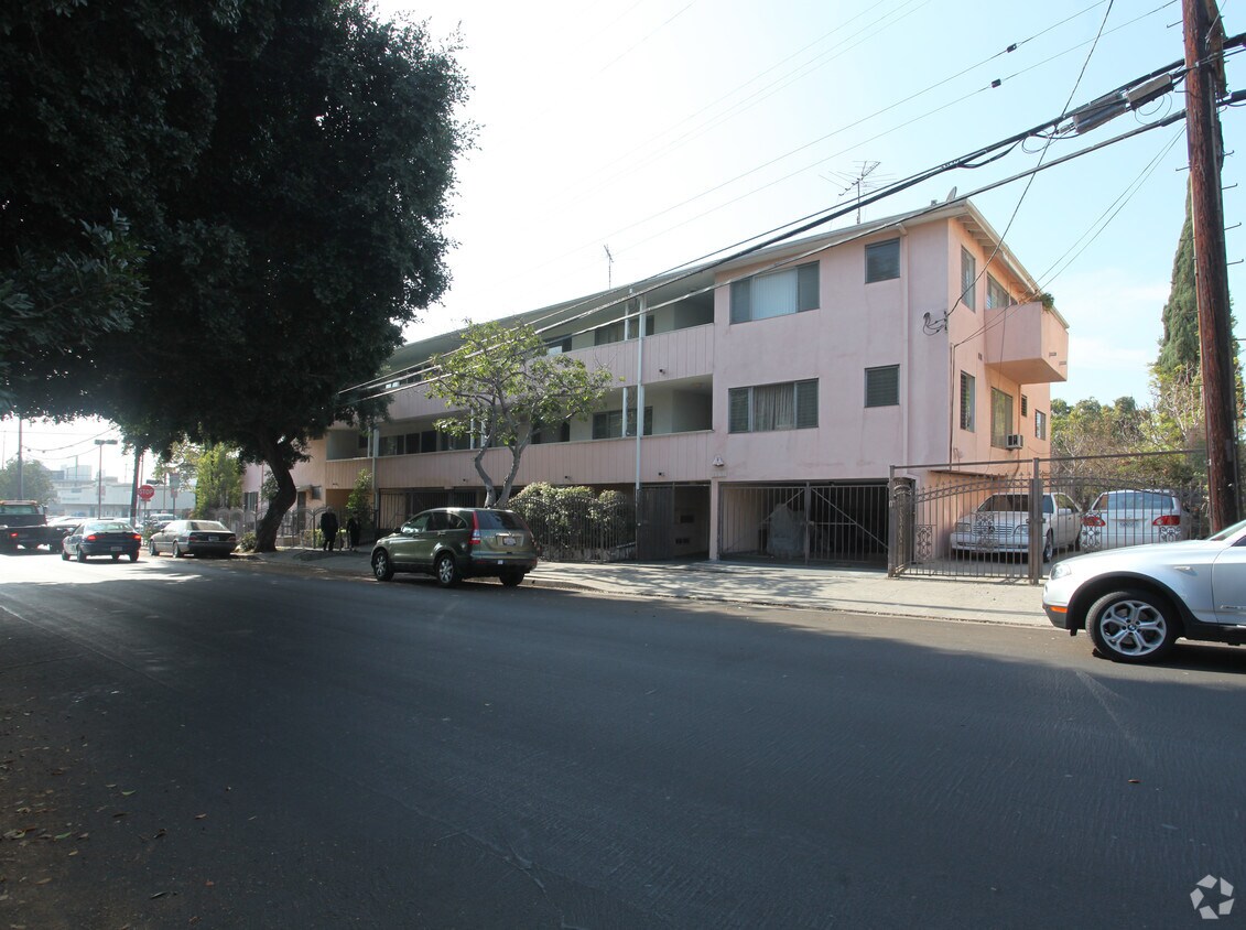 Primary Photo - 1157-1160 N Hobart Blvd