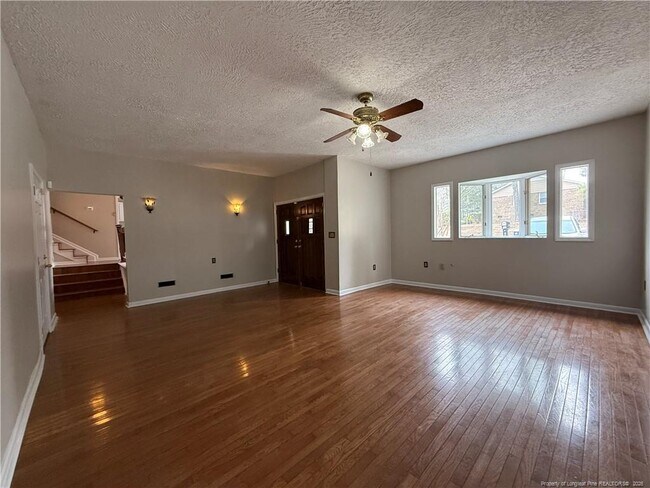 Building Photo - 5300 Foxfire Rd