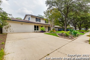 Building Photo - 555 Patricia Dr