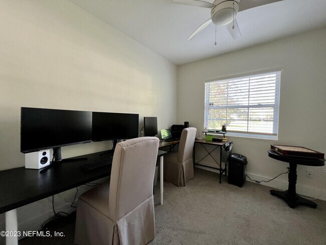 Foto del edificio - 4734 Cates Ave