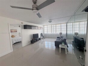 Building Photo - 1825 S Ocean Dr