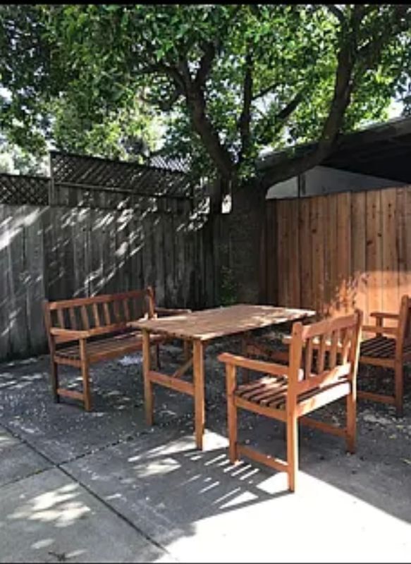 Foto del edificio - 70 Paloma Ave