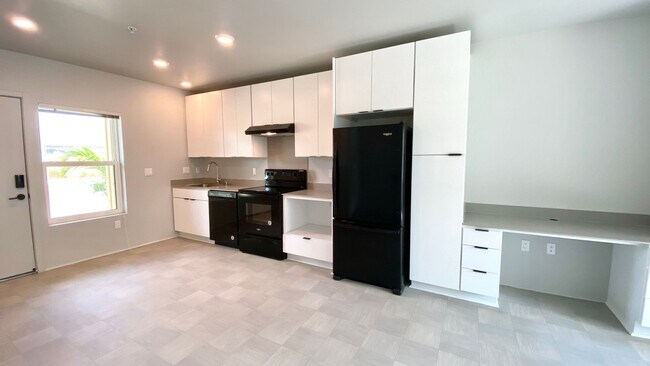 Foto del edificio - AVAILABLE Soon !!! BRAND NEW STUDIO IN HO'OPILI!